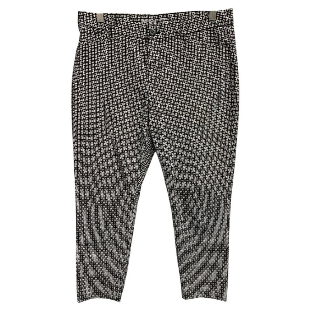 Gap Khakis S6